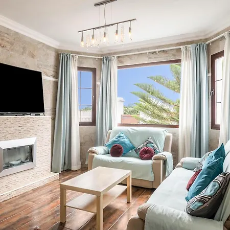 빌라 Maria 티나조